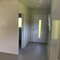 Doppelcontainer innenraum