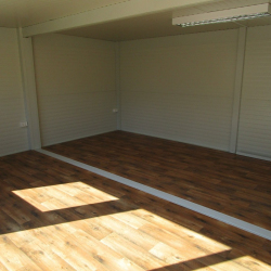 Doppelcontainer innenraum