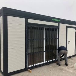 FEUERFESTE CONTAINER