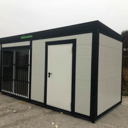 FEUERFESTE CONTAINER