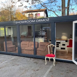 Showroom