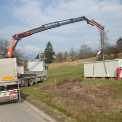 Mit Kran entladen