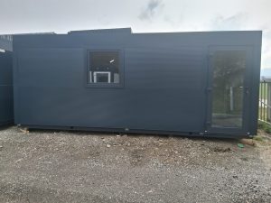 KONTEJNER 6 X 2,3 X 2,3 m