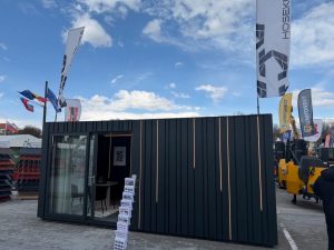 REGENT - PISARNIŠKI KONTEJNER 6 X 3 X 2,8 m