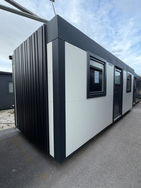 KONTEJNER 6 X 2,3 X 2,3 m