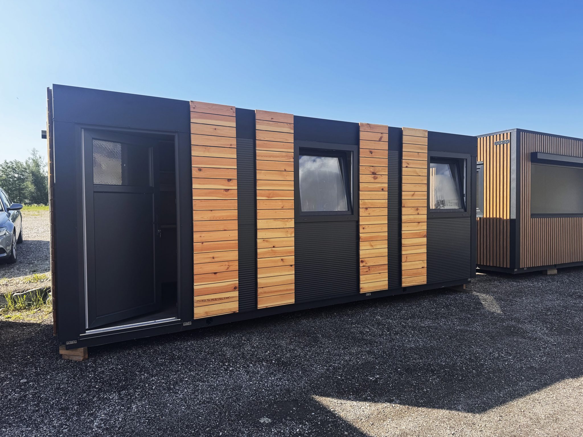 KONTEJNER S KUHINJO 6 X 2,3 X 2,3 M