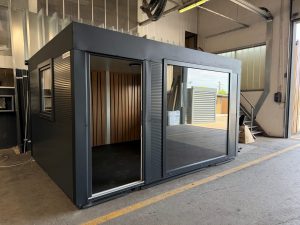 Osnovni Kontejner 4x3,3x2,3m