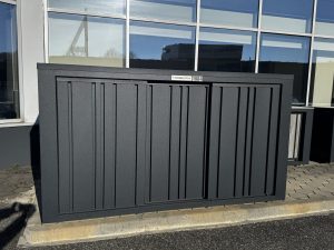 Smetarnik, 3 x 240 L